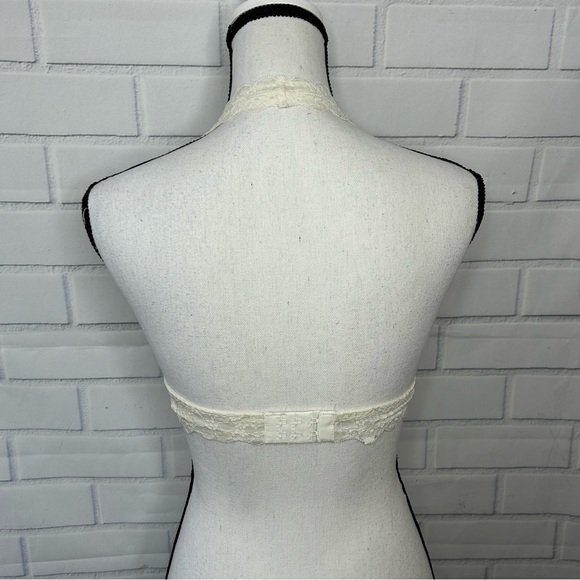 Free People lace halter bralette size small - Picture 5 of 7